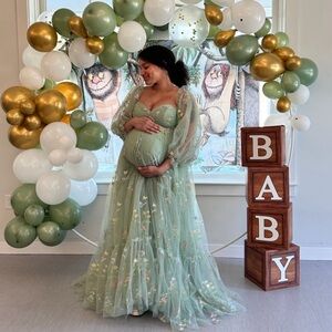 Green Maternity Photoshoot Gown